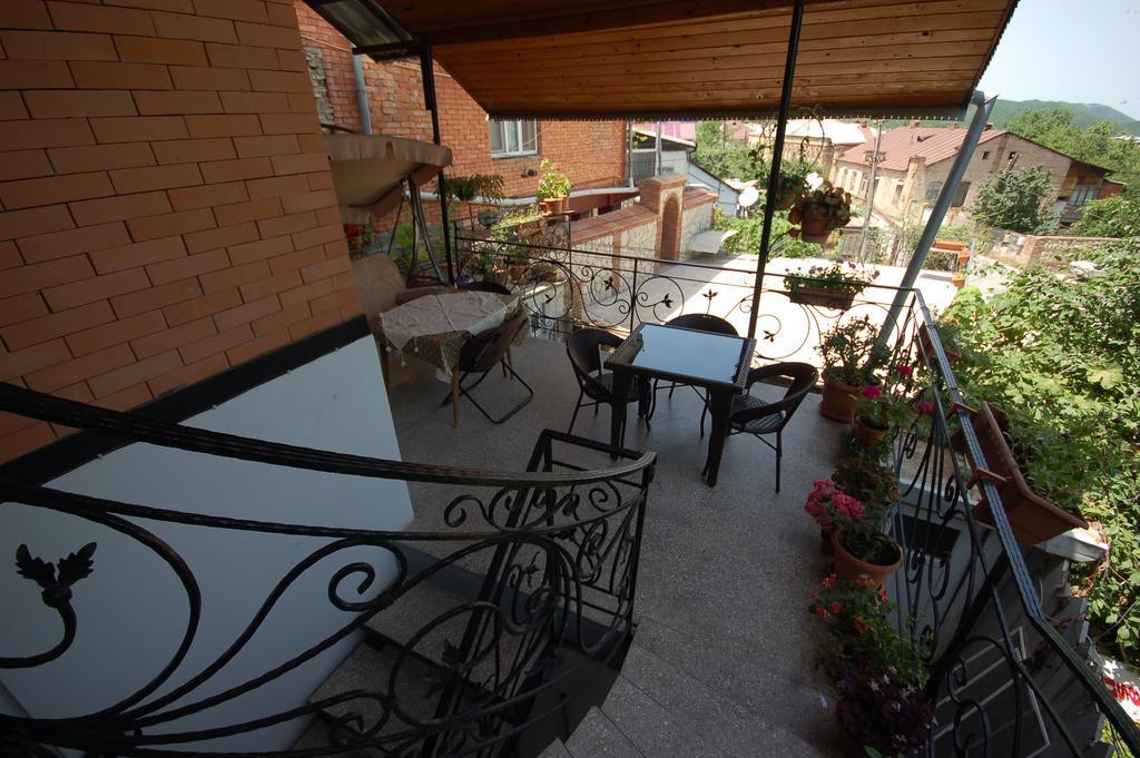 Guest House Eka & Gio Sighnaghi Ngoại thất bức ảnh